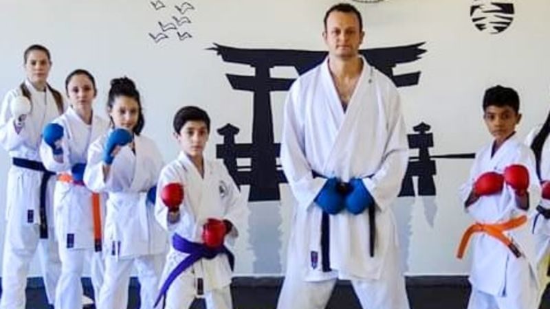 Sensei Paulo Biazon comemora 25 anos de karatê
