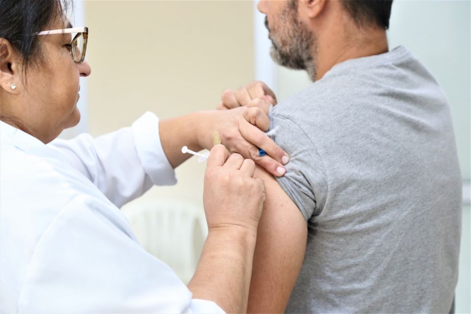 Prefeitura abre UBSs neste sábado, 13, para ′Dia D de Vacinação′ contra gripe e coleta de preventivo